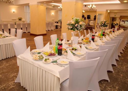 Karczowka Hotel - Restauracja