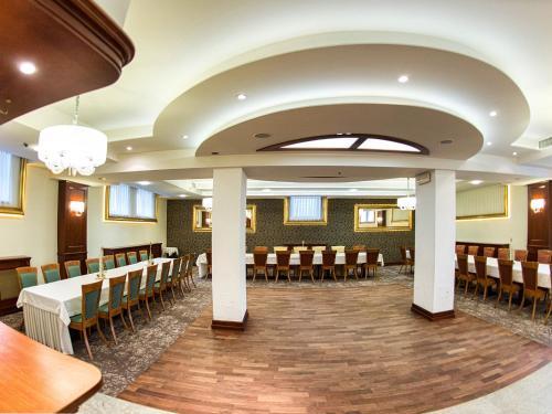 Karczowka Hotel - Restauracja