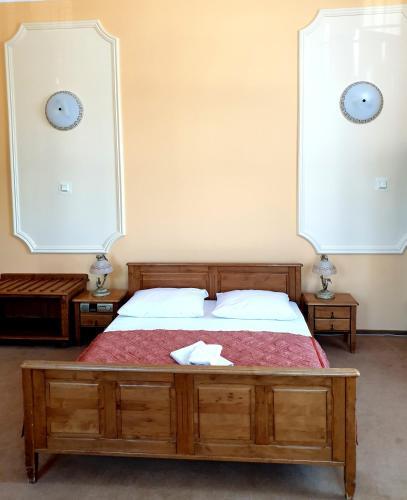 Hotel I Restauracja Palacyk