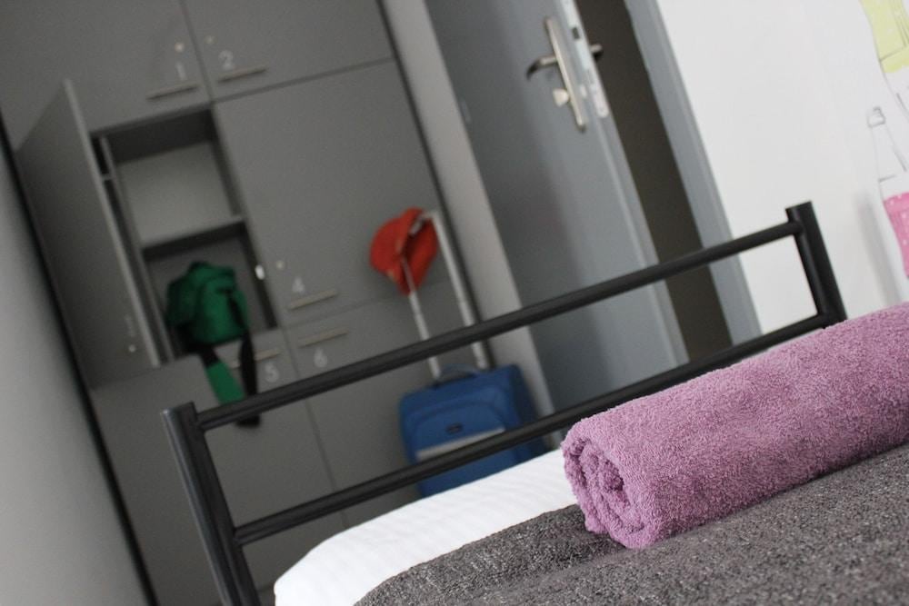 Soda Hostel - Apartments