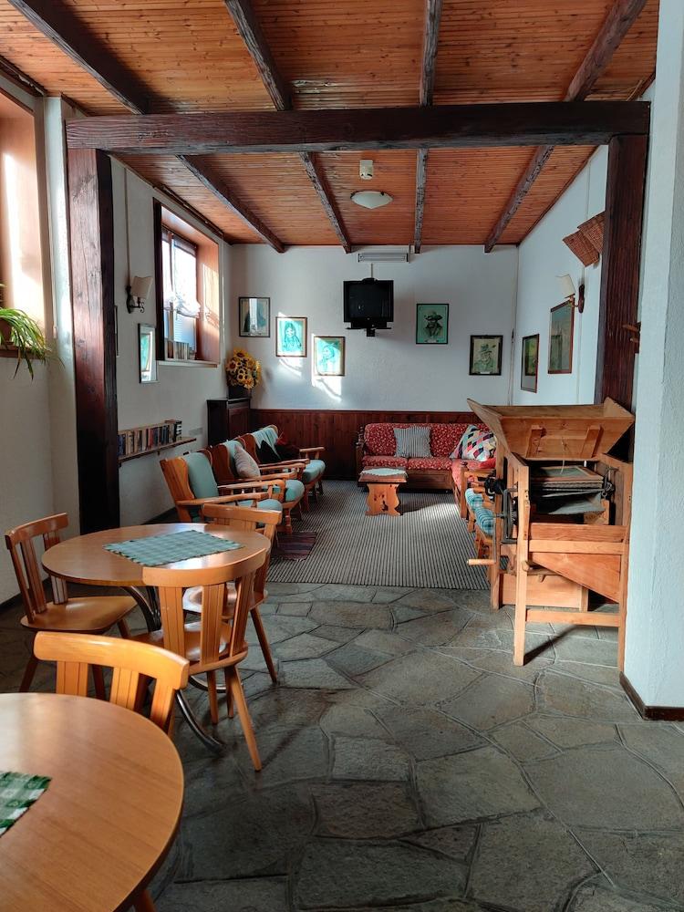 Hotel Des Amis