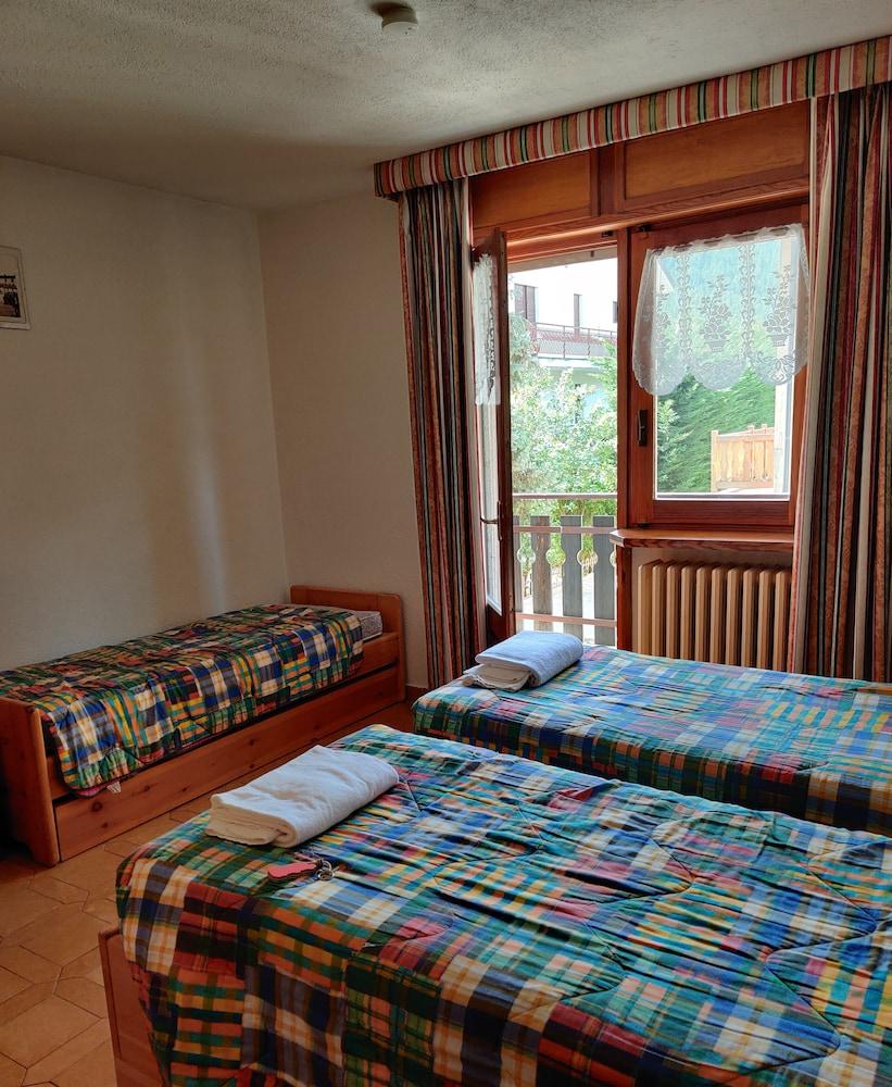Hotel Des Amis