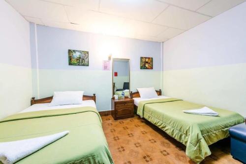 Lucky Ro Hotel & Restaurant