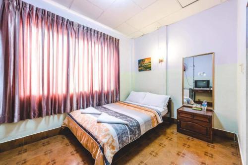 Lucky Ro Hotel & Restaurant