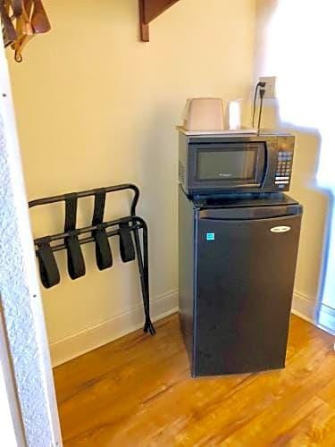Dunes Inn & Suites