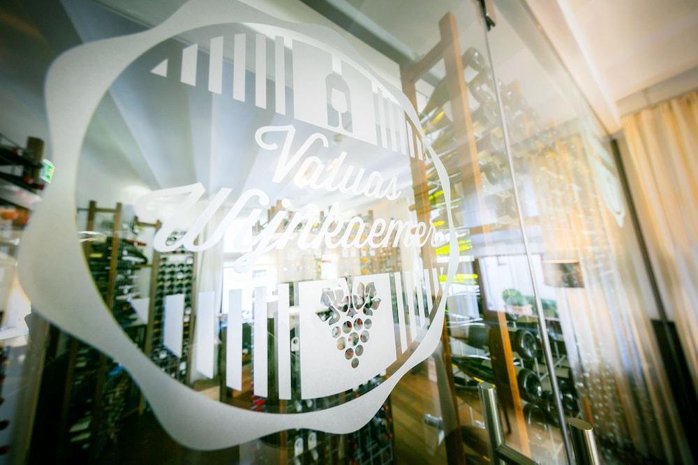 Valuas Restaurant Brasserie