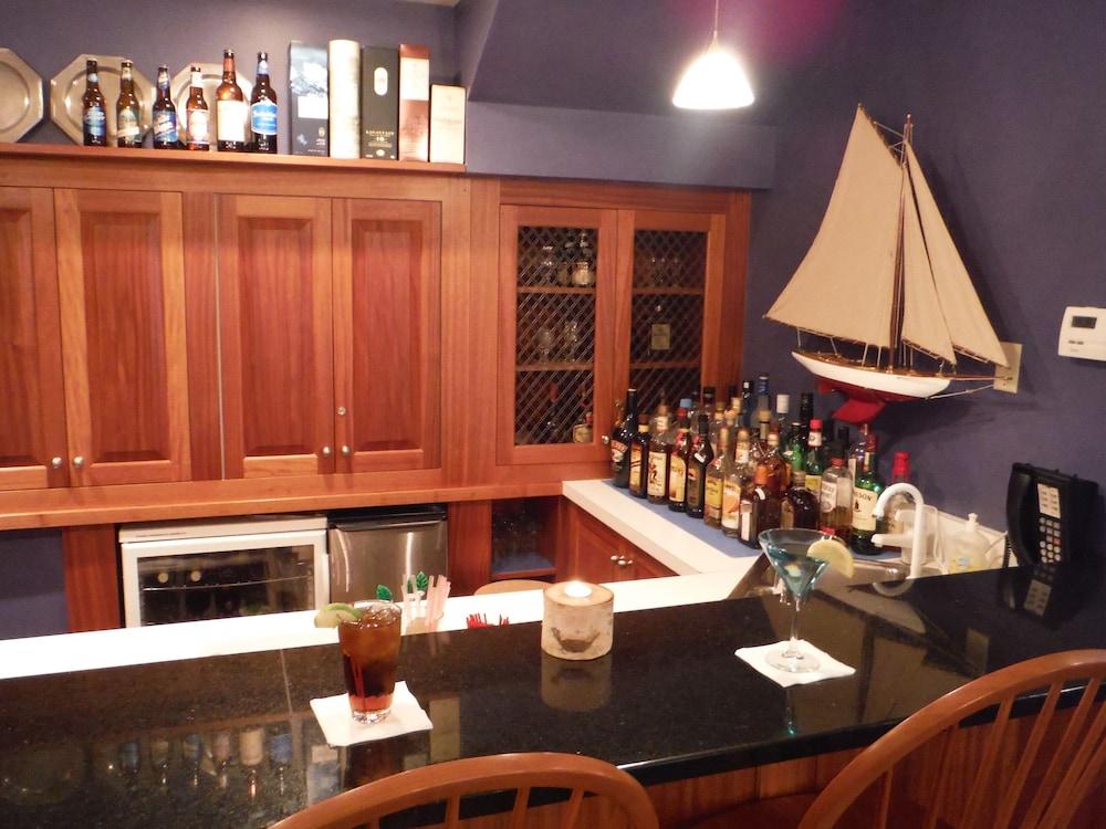 Strong House Inn