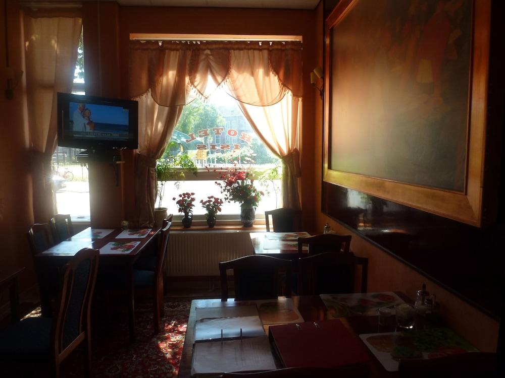 Hotel Isis