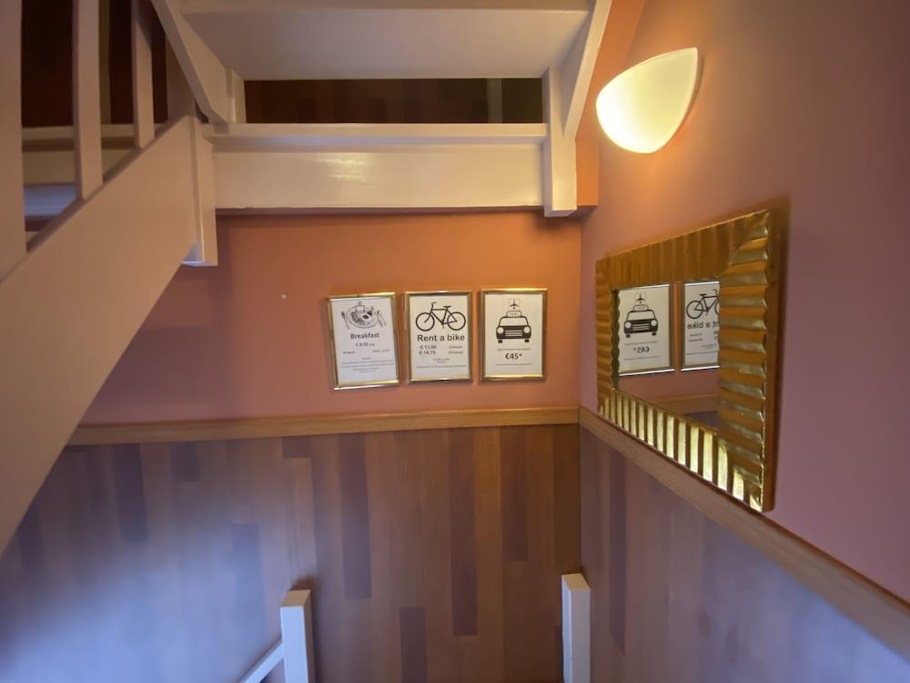 Hotel Isis