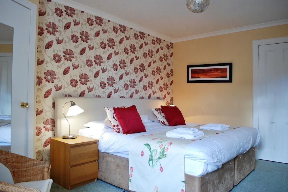 The Ardyne Guest House