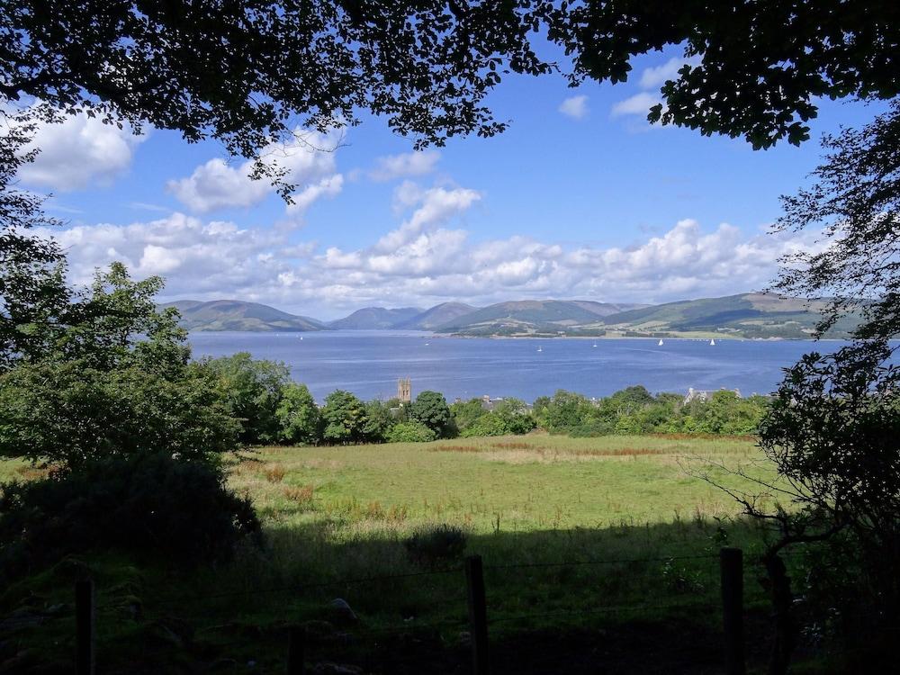The Ardyne Guest House