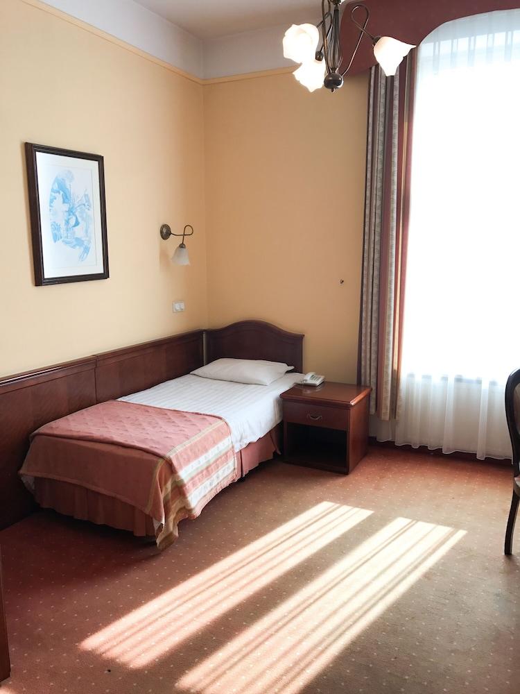 Hotel Villa Royal