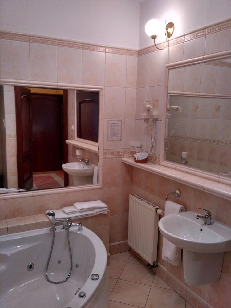 Hotel Villa Royal