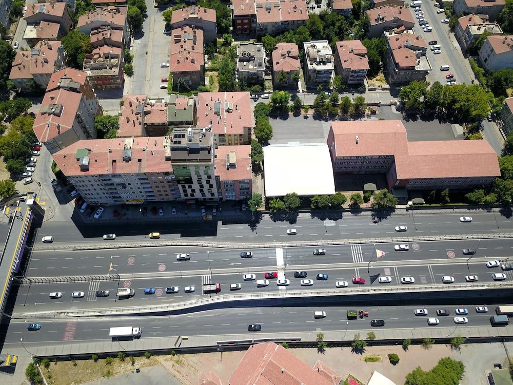 Nuezhet Hotel