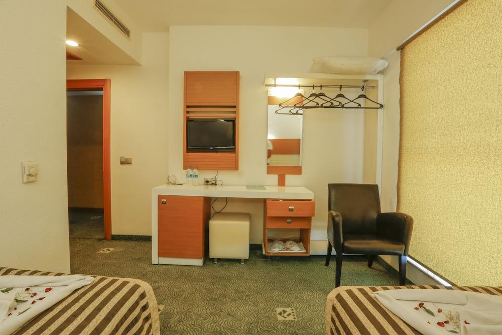 Nuezhet Hotel