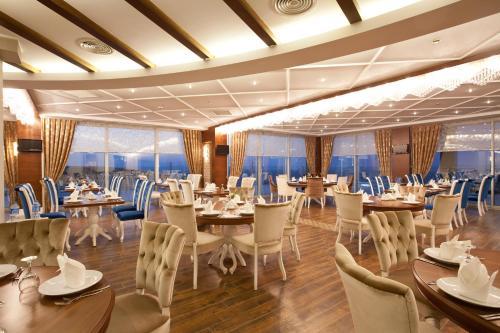 Grand Altuntas