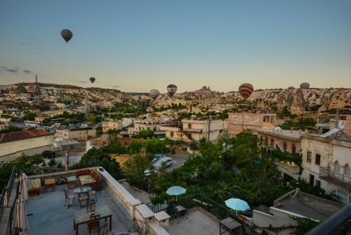 Vineyard Cave Hotel