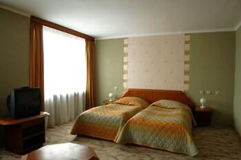 Mazowiecki Hotel