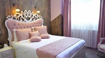 Elegance Asia Hotel