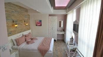 Elegance Asia Hotel