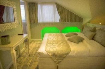 Elegance Asia Hotel