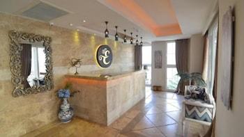Elegance Asia Hotel