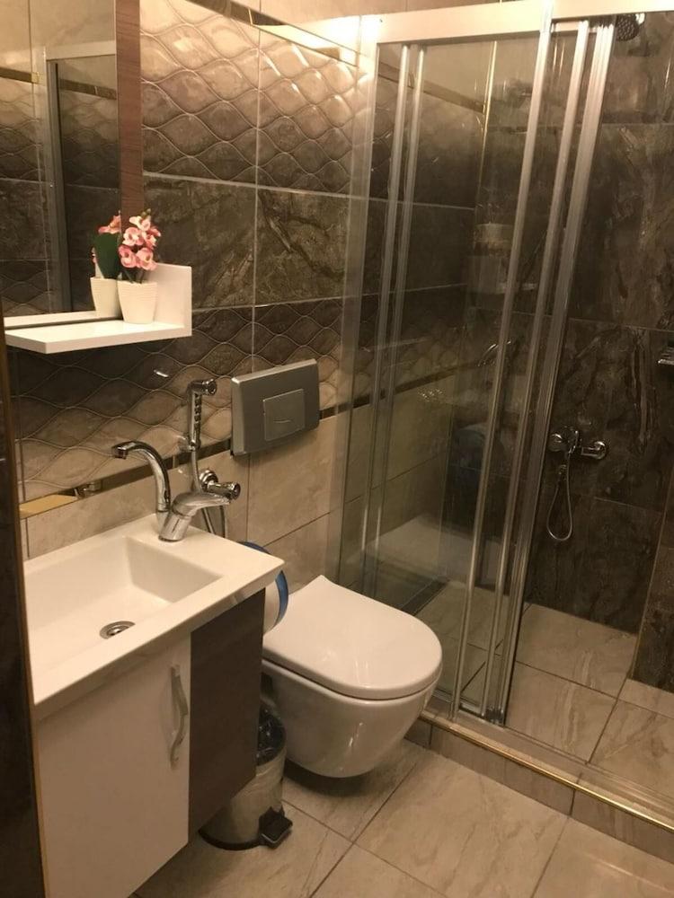 Uzungol Goblec Otel