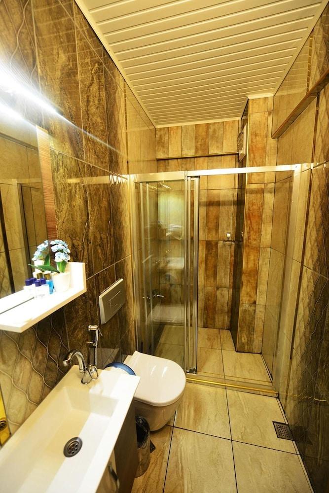 Uzungol Goblec Otel