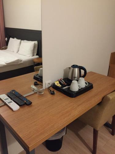City Hotel