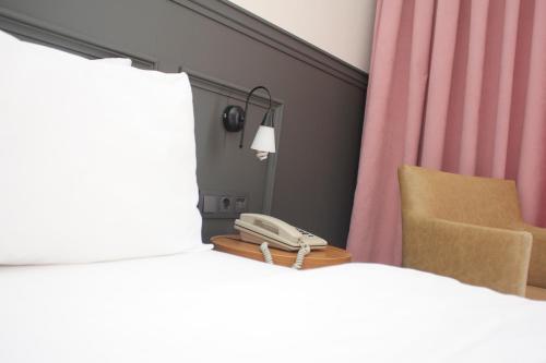 City Hotel