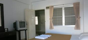 Ekkamon Mansion