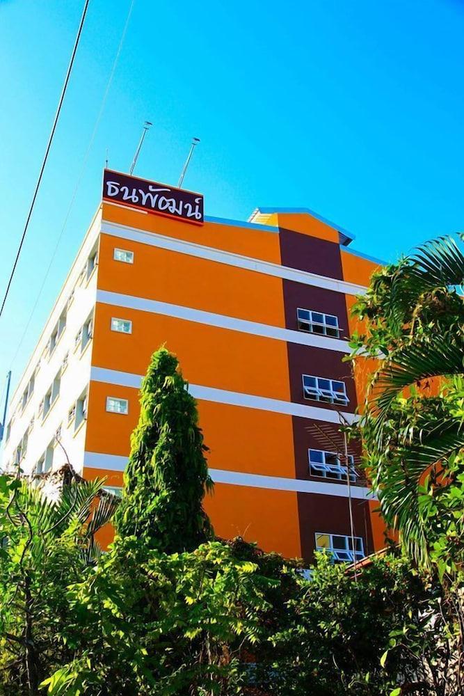 Thanaphat Songkhla