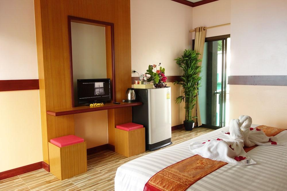Airport Phuket Garden Resort