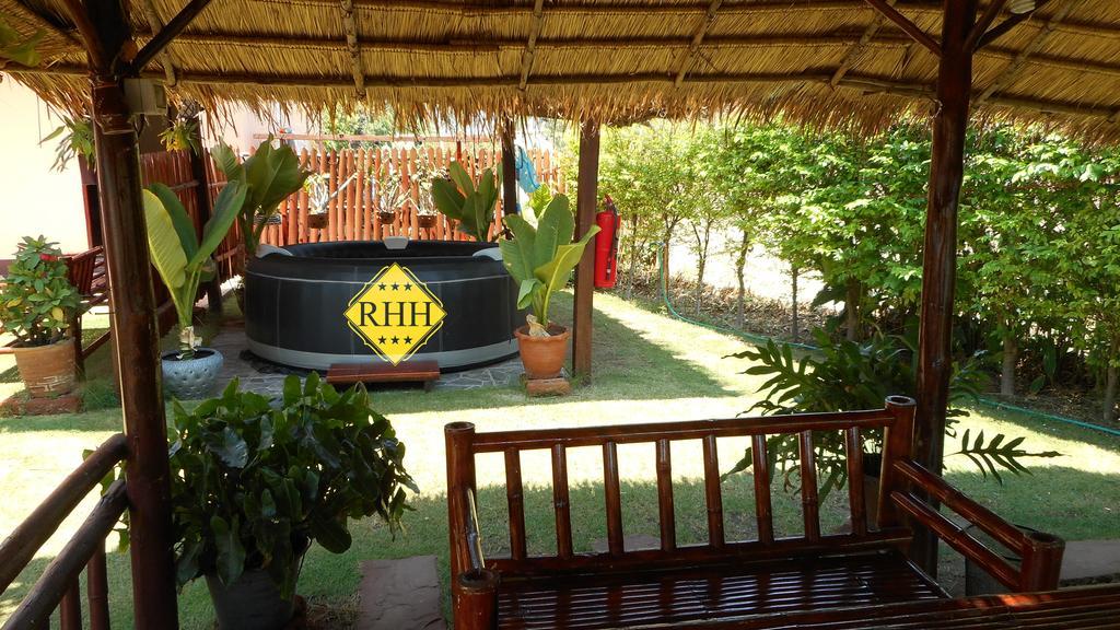 Rainbow Hill Hotel
