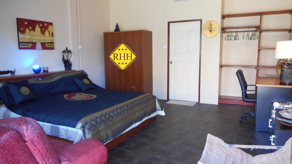 Rainbow Hill Hotel