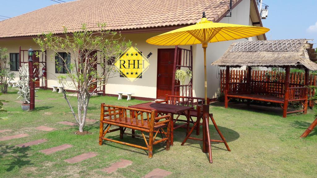 Rainbow Hill Hotel