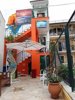 Art Studios Benitses