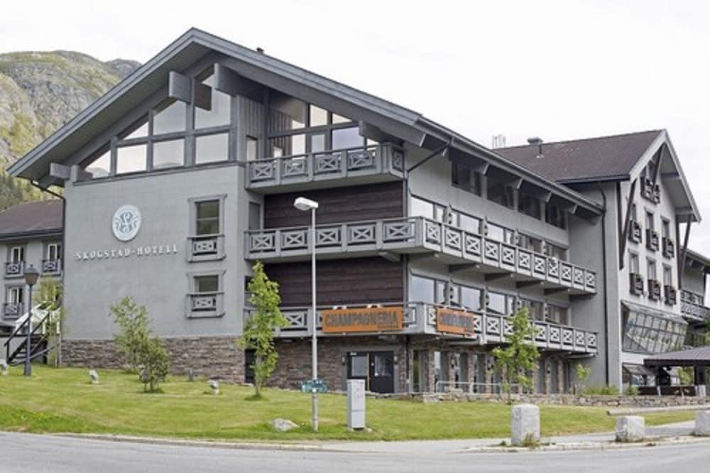 Skogstad Hotell