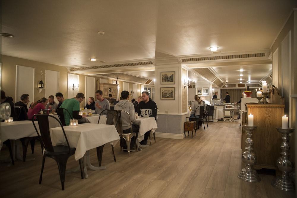 Skogstad Hotell