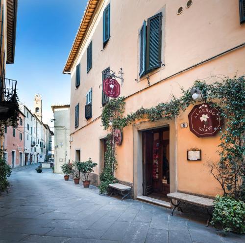 Il Giglio Hotel and Restaurant