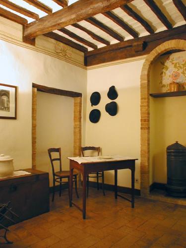 Il Giglio Hotel and Restaurant