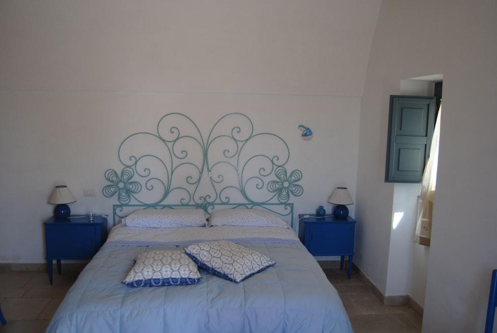 Trulli Gallo Rosso