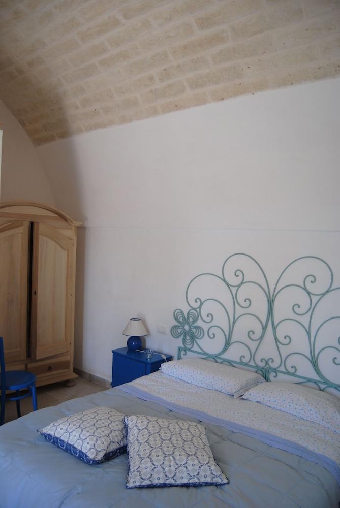 Trulli Gallo Rosso