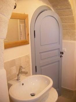 Trulli Gallo Rosso