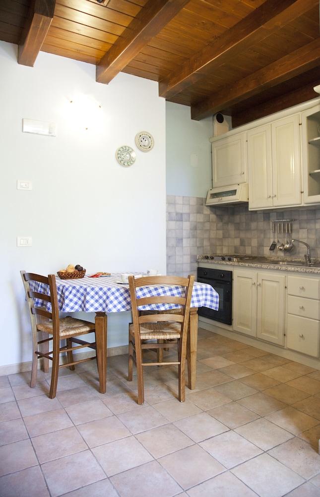 Country House Angelo Blu