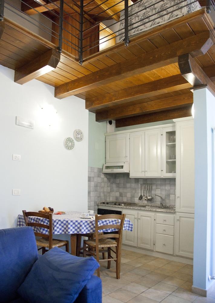 Country House Angelo Blu