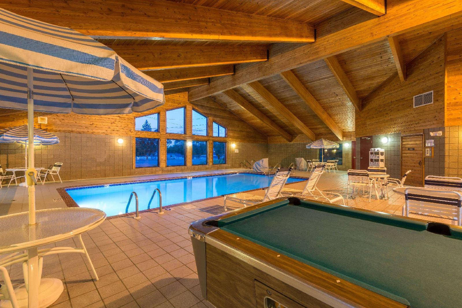 AmericInn Minocqua