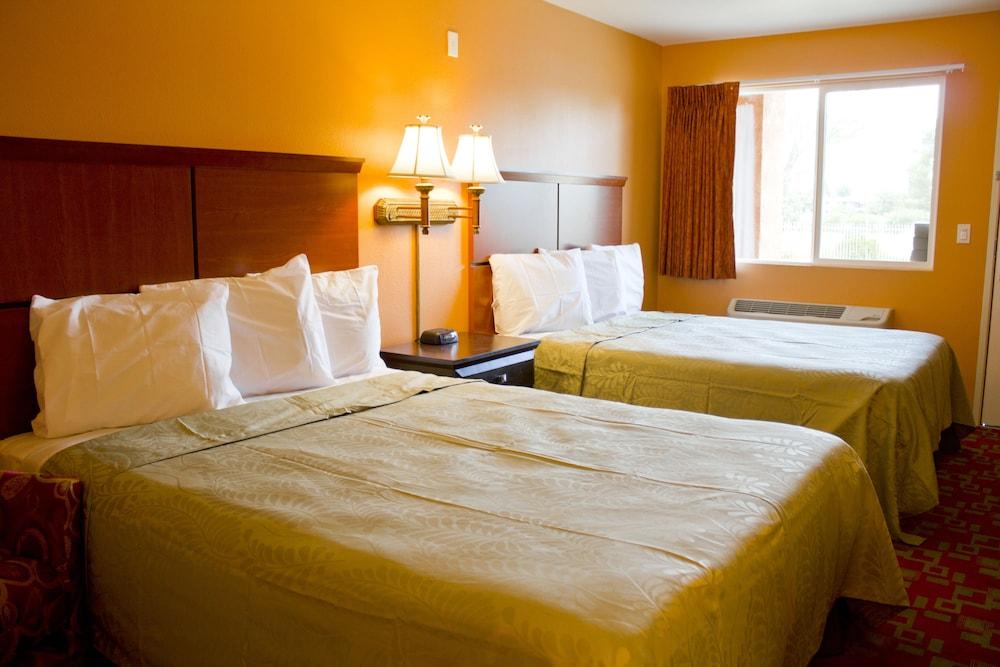 Rancho California Inn