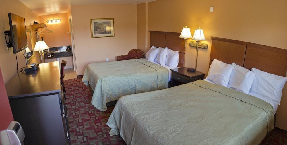 Rancho California Inn