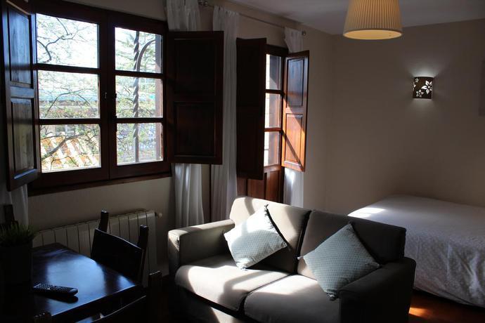 Los Hidalgos Apartamentos